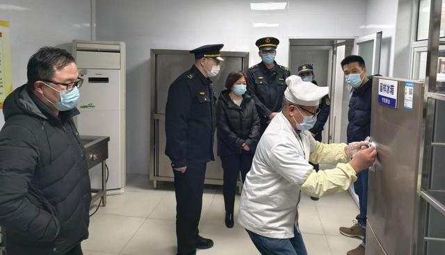 静安区市场监督管理局开展校园食品安全检查筑牢校园食品安全防线(图3)