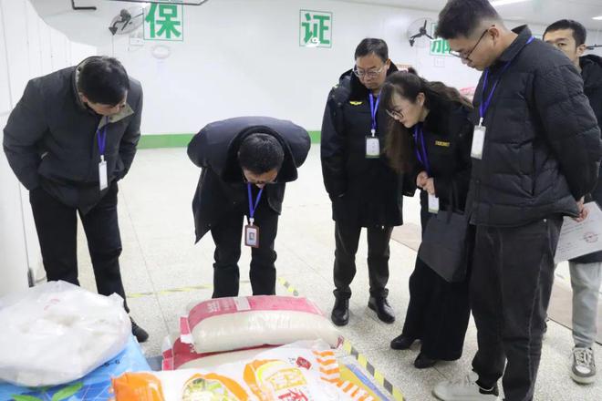 大冶开展校园及周边食品安全专项检查(图1)