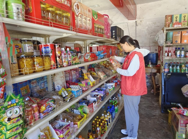 长丰县下塘镇钱集社区：筑牢食品安全防线 守护群众“舌尖上的安全”(图1)